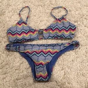 Roxy bikini set